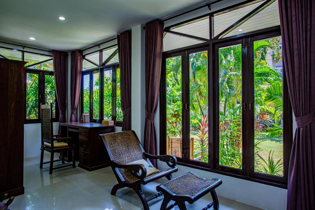 Brodie Rawai Resort Nai Harn Екстериор снимка