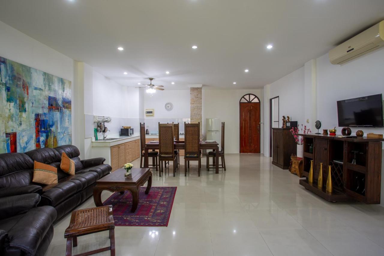 Brodie Rawai Resort Nai Harn Екстериор снимка