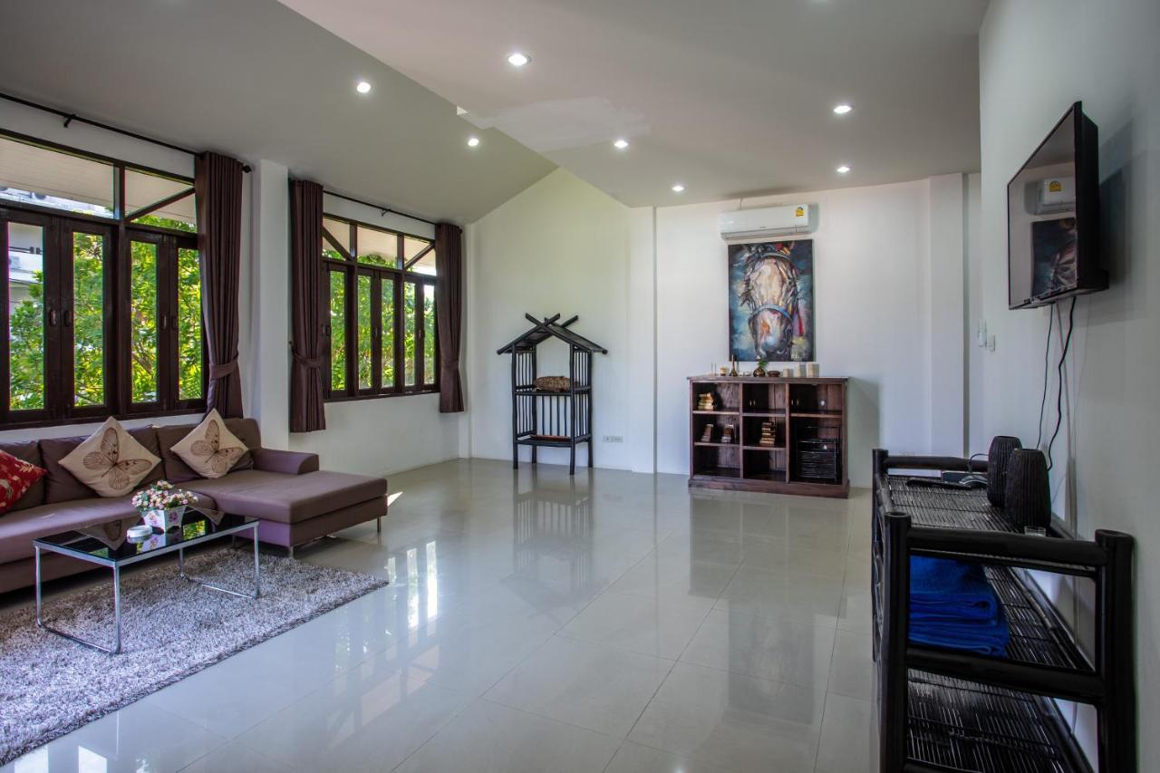 Brodie Rawai Resort Nai Harn Екстериор снимка