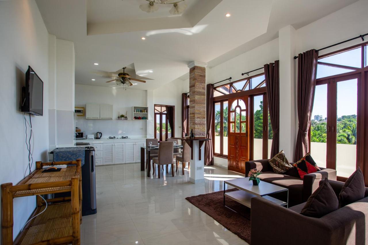 Brodie Rawai Resort Nai Harn Екстериор снимка